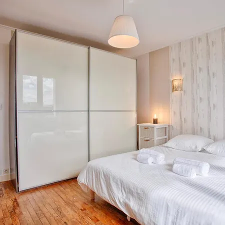 Apartment Cosy - Tram & Commerces A Pieds - Lumineux